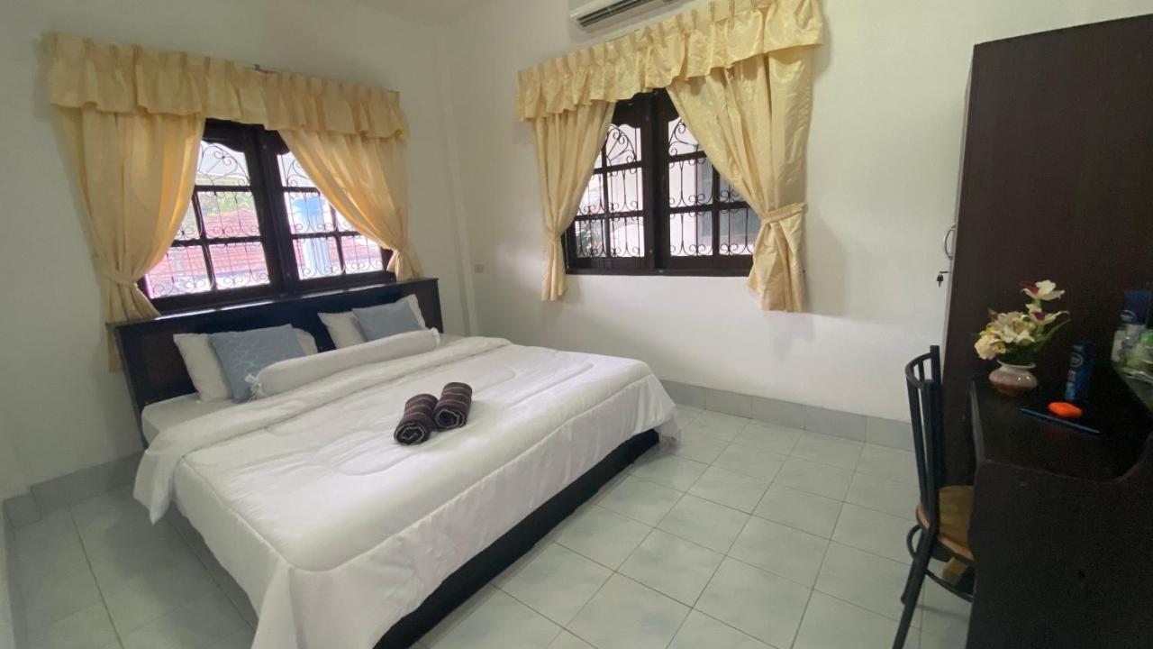 度假居 Vacation Tambon Karon